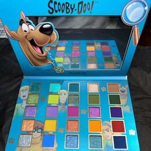 SCOOBY-DOO X GLAMLITE 25 COLOR PALETTE LAST ONE AVAILABLE!!! 😨😱